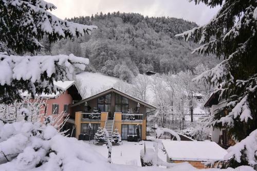 Hostal Ferienparadies Alpengl�hn