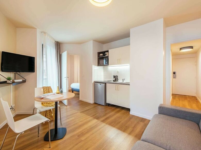 Aparthotel Adagio Access Paris Asni�res