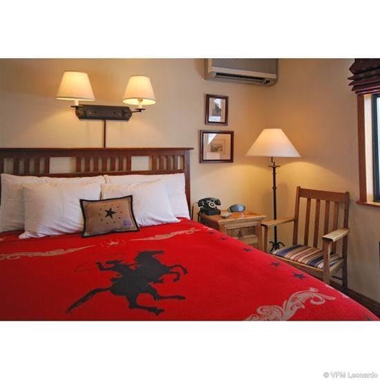Hotel Bristol
