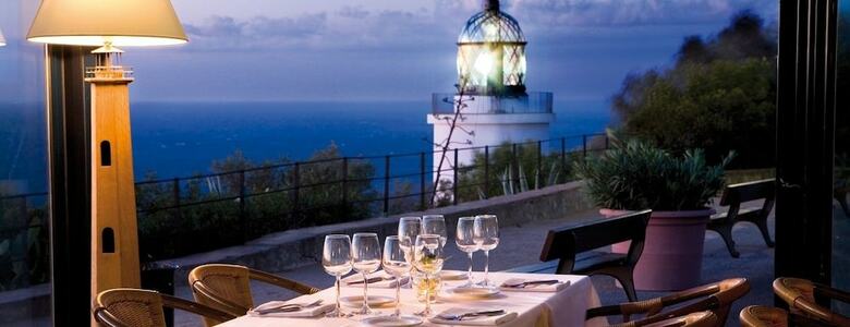 El Far Hotel Restaurant