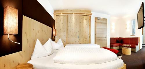 Hotel St�res - Mountain Nature Hotel