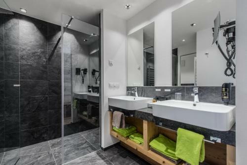 Hotel St�res - Mountain Nature Hotel