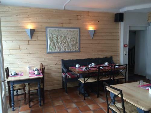 Hotel H�tel Des Cimes