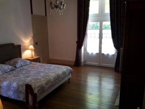 Bed & Breakfast L'echauguette Isserpent