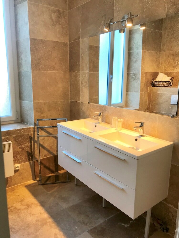 Bed & Breakfast Domaine De L'aufrene