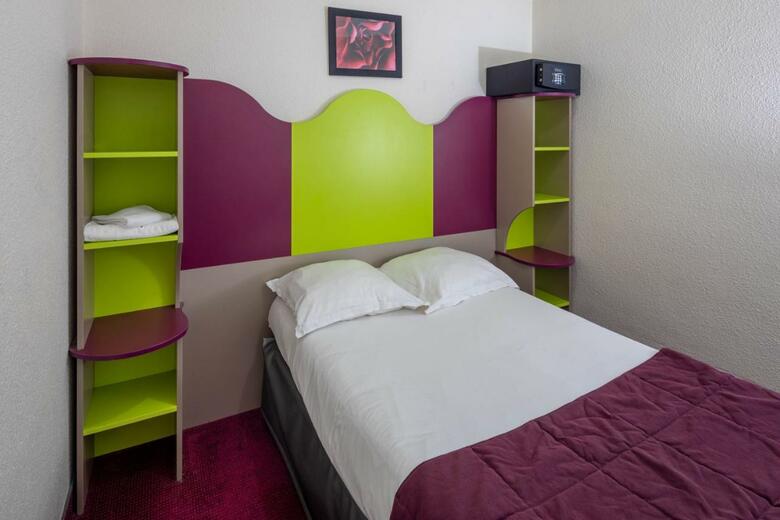 Hotel Logis Le Mas De L'�toile Aubagne