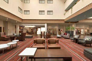 Radisson Paper Valley Hotel