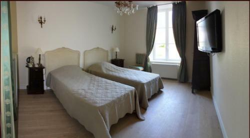 Bed & Breakfast Chambres D'h�tes Ch�teau De Damigny