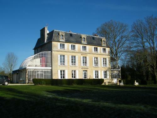 Bed & Breakfast Chambres D'h�tes Ch�teau De Damigny