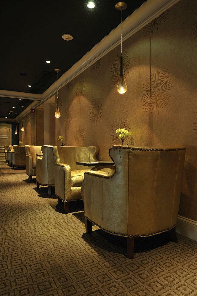 Hotel Veritas