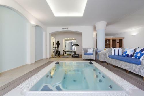 Amore Rentals - Villa Il Noce