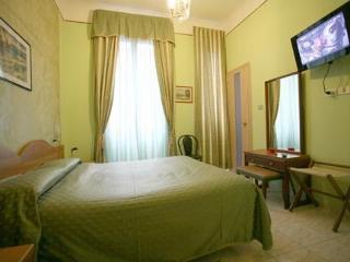 Hotel Piola