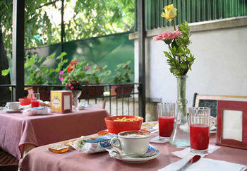 Hotel Piola