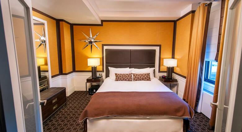 Empire Hotel