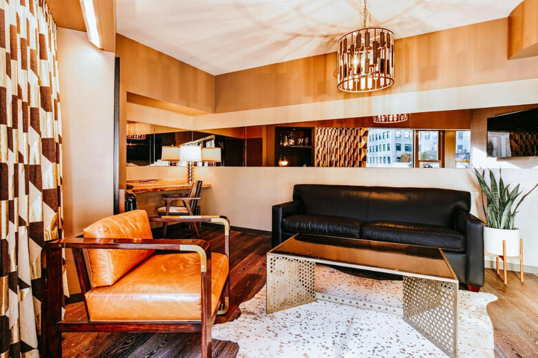 The Roxy Hotel