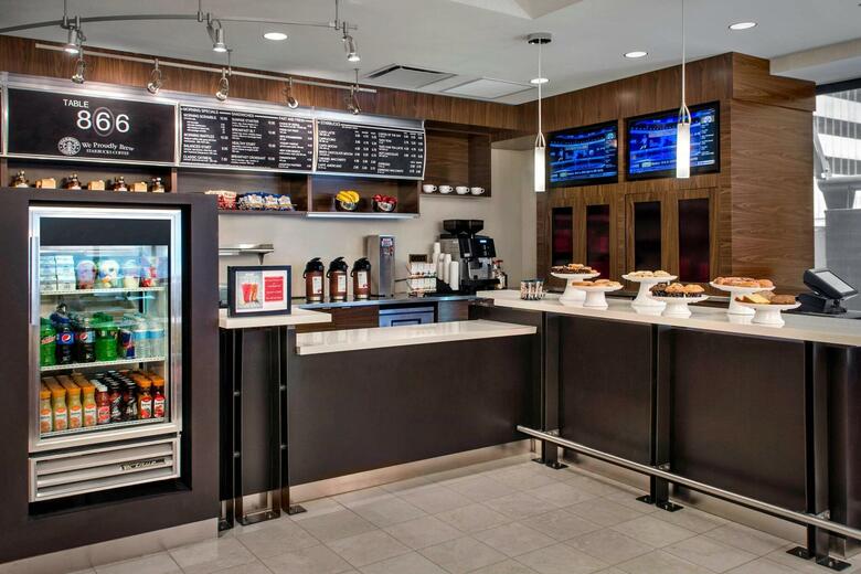 Hotel Courtyard By Marriott Midtown East