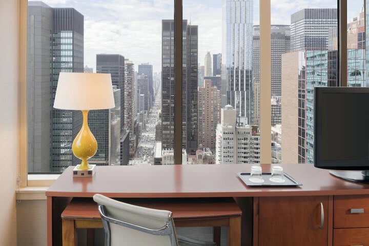 Hotel Courtyard By Marriott Midtown East