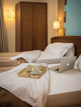 Welcome Hotel