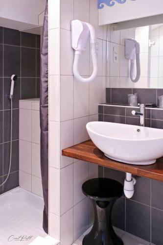 Hotel H�tel Les Embruns Sables D'olonne