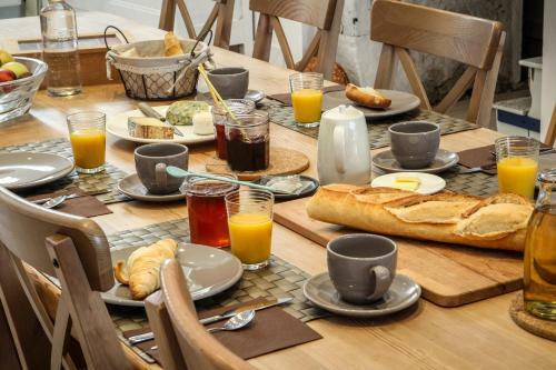 Hostal La Colonie - Maison D'h�tes