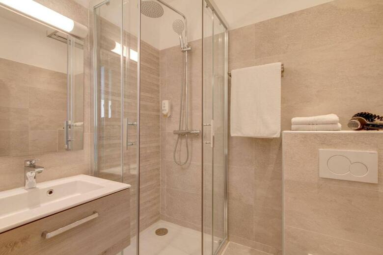 Hotel Select