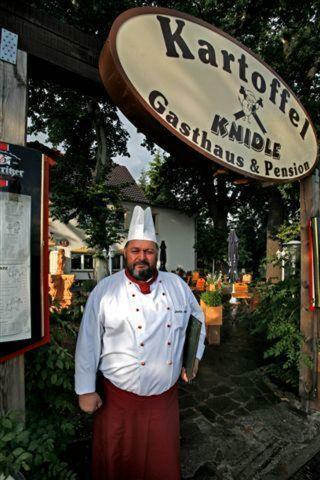 Hostal Kartoffelgasthaus & Pension Knidle