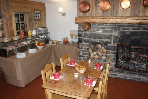 Hotel H�tel Restaurant U'fredy
