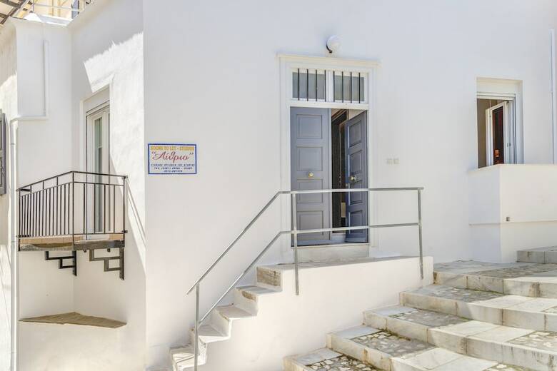 Hostal Ethrion
