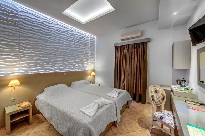 Hostal Ethrion