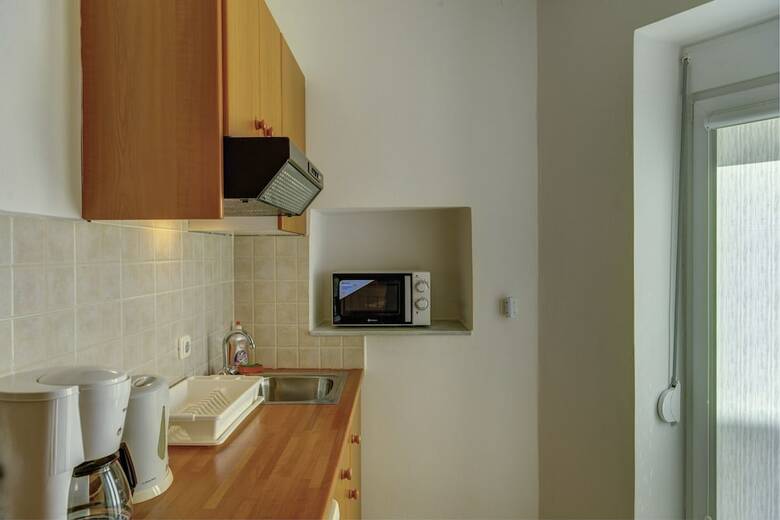 Hostal Ethrion