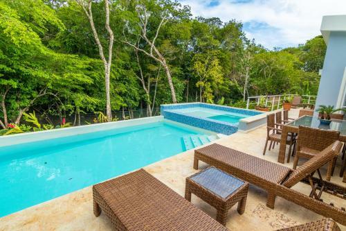 Hostal Residencial Casa Linda