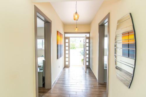 Hostal Residencial Casa Linda
