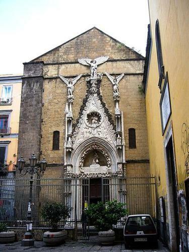 Apartment 25