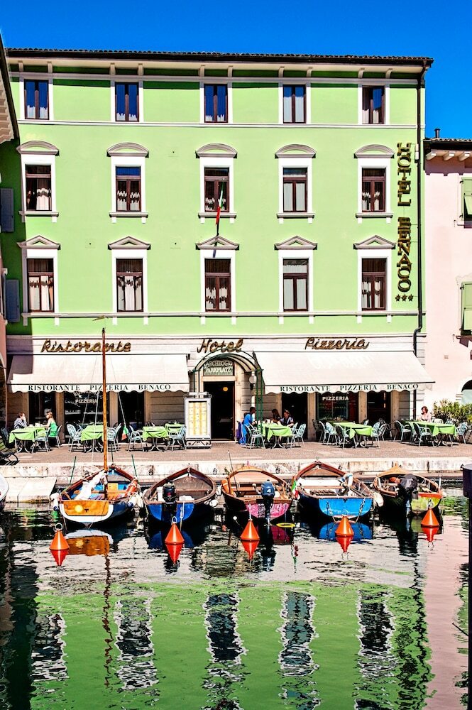 Hotel Benaco