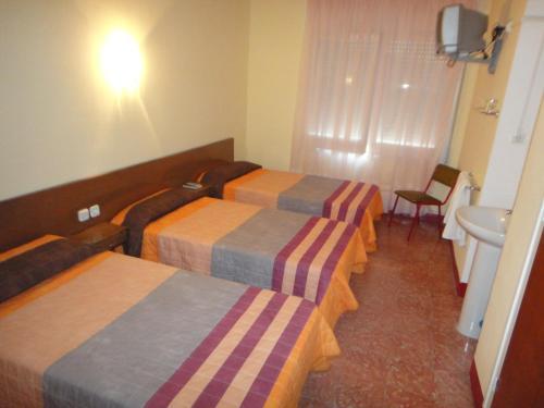 Hostal Pensi� Restaurant Llan�a