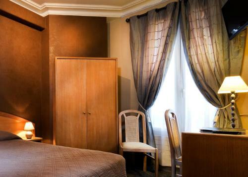 Hotel H�tel Donjon Vincennes
