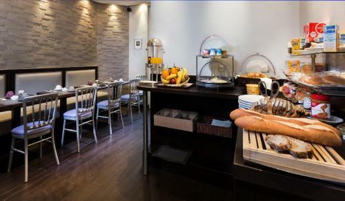 Hotel H�tel Donjon Vincennes