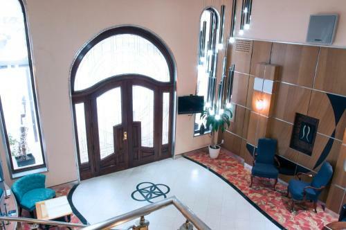 Ponce De Leon Hotel