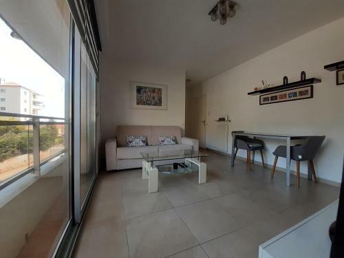 Apartamento Joli Appartement Entre Menton Et Monaco