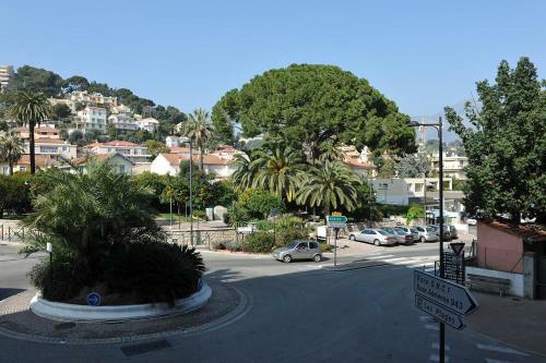 Apartamento Joli Appartement Entre Menton Et Monaco