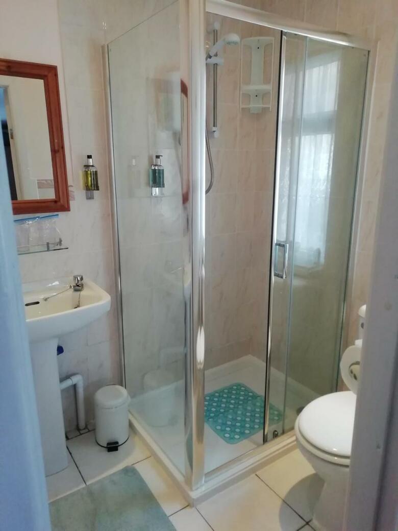 Hostal Shirley Heights Hotel