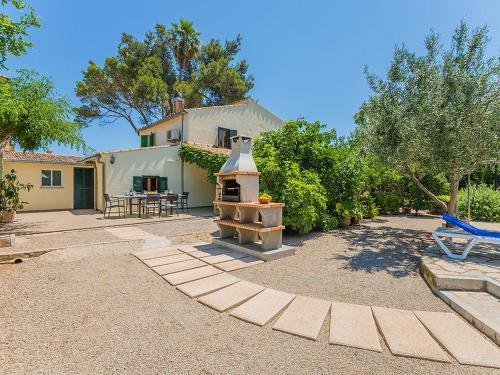 Villa Cuxach D�en Joan