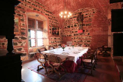Hotel Castello Di Pavone