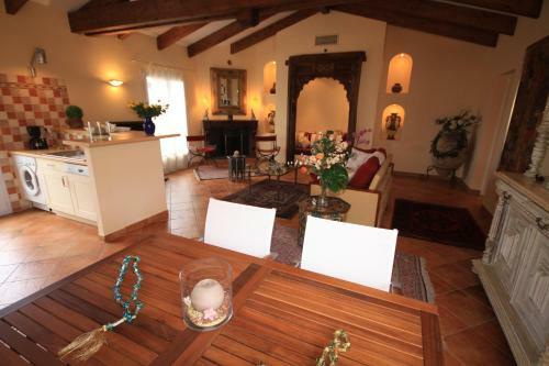 Apartamentos Casa Sultana