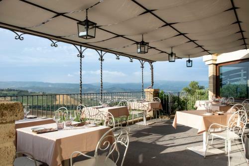 Hotel Altarocca Wine Resort