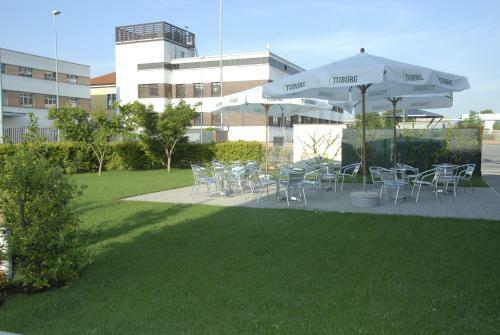 Groane Hotel Residence