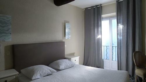 Coq Hotel