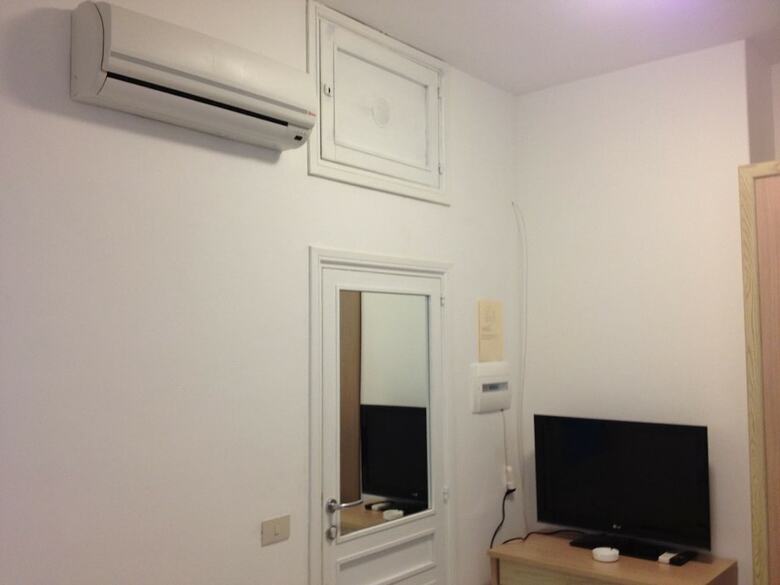 Hostal Guest House La Piazzetta