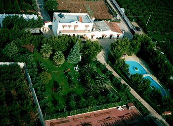 Hotel Holiday Residence