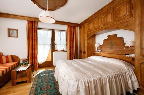 Hotel Columbia